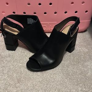 Peep toe sling back heels
